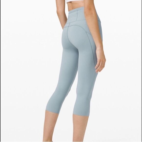 Lululemon Fast and Free Crop 19" Blue Cast Non Reflective Leggings - Picture 3 of 15